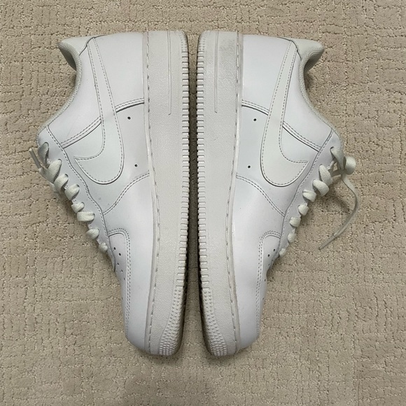 Women’s Nike Air Force 1 low 07 white/white size 11.5/ men’s size 10 - Picture 3 of 11